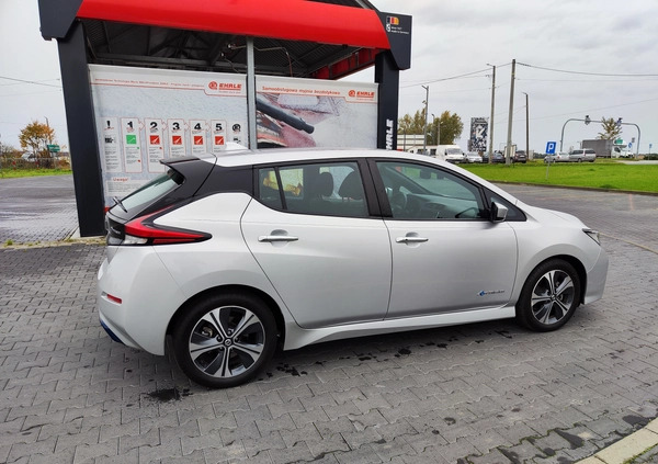 Nissan Leaf cena 69600 przebieg: 54000, rok produkcji 2018 z Kraków małe 56